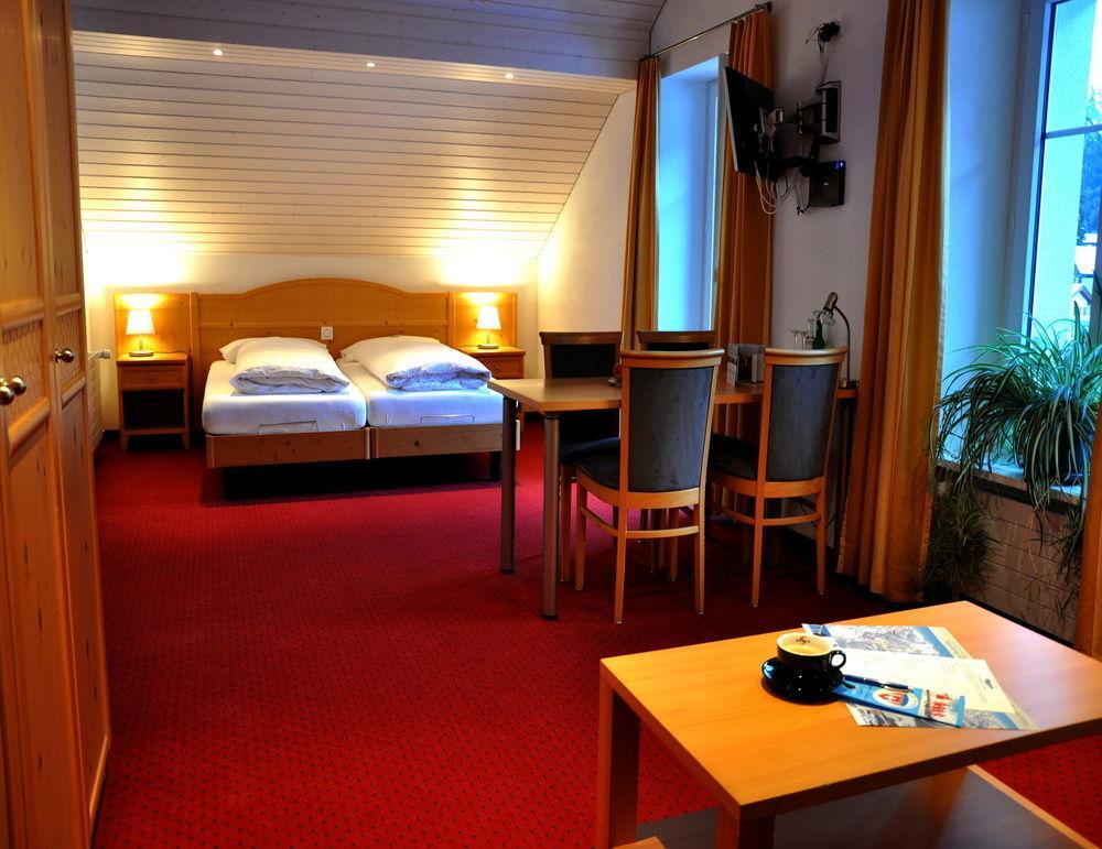 Hotel Ladina Bergün Exterior foto