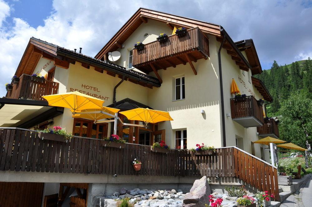 Hotel Ladina Bergün Exterior foto